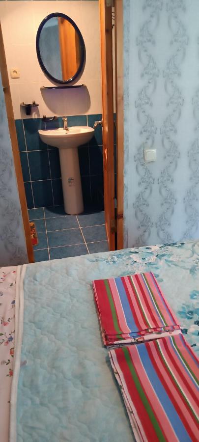 Zolotaya Buhta 10 Hotell Pizunda Exteriör bild