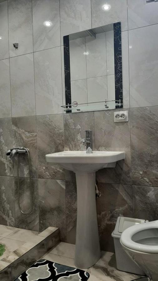 Zolotaya Buhta 10 Hotell Pizunda Rum bild